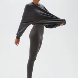 H&M High-Waisted Leggings image 1