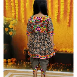 BownBee Cotton Navratri Theme Half Sleeves Abstract Printed & Mirror Embroidered Top With Dhoti - Black image 3
