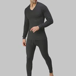 AMUL COMFY Tailored-Fit V-Neck Thermal Tops image 2