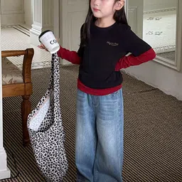 LULU & SKY Girls Colourblocked Round Neck T-shirt image 2