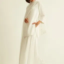ANCESTRY White Embroidered Dupatta-image-3