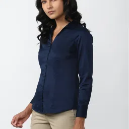 Van Heusen Navy Cotton Regular Fit Shirt image 3