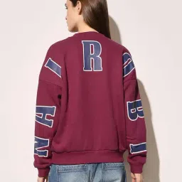 Only Maroon Cotton Regular Fit Printed Sweatshirt image 2