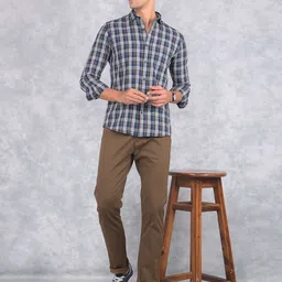 Crimsoune Club Men Smart Spread Collar Tartan Checked Cotton Casual Shirt-picture-14