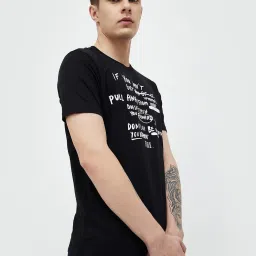 Forca by Lifestyle Black Regular Fit Printed Crew T-Shirt image 3