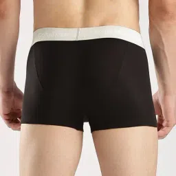Calvin Klein Underwear Multicolor Cotton Skinny Fit Trunks - Pack Of 3 image 3