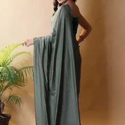 IRSIA Silk Blend Saree image 2