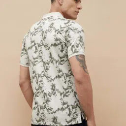 Code By Lifestyle Green Regular Fit Printed Polo T-Shirt image 2