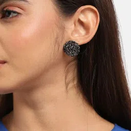Sohi Women's Embellished Cluster Circular Stud Earrings  Black image 3