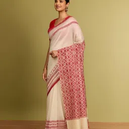 Taneira Off White Cotton Silk Printed Saree With Unstitched Blouse image 3