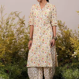 Libas Women Floral Printed Straight Kurta with Salwar & Dupatta image 5