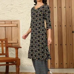 W Black Printed Straight Kurta image 3