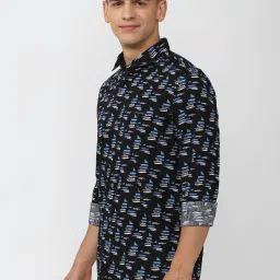 Peter England Black Cotton Slim Fit Printed Shirt image 3