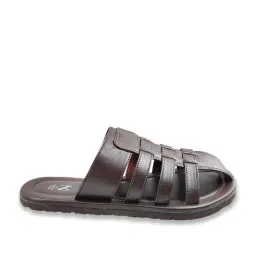The Madras Trunk Men's Theo Cognac Fisherman Sandals image 3