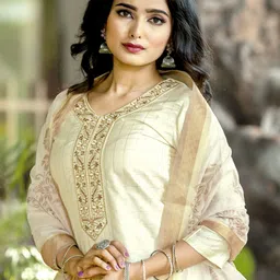 WEAVLLITE Women Regular Thread Work Kurta with Trousers & With Dupatta image 2