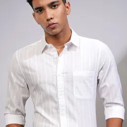 HIGHLANDER Men Slim Fit Spread Collar Textured Cotton Casual Shirt-picture-16