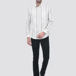 Numero Uno Men Spread Collar Vertical Striped Cotton Casual Shirt image 2
