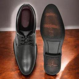 kriton Trendy & Durable Men’s Boots – Perfect for Everyday Wear Boots For Men image 2