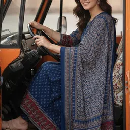 GoSriKi Women Ethnic Motifs Printed Panelled Kurta with Trousers & With Dupatta image 3