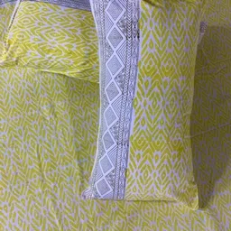 Alankaran designs White & Yellow Geometric 120 TC Bedsheet with 2 Pillow Covers image 2