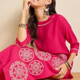 Indo Era Embroidered Tunic With Trousers Co-Ords image 3