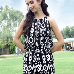 Sera Women Printed Playsuit Jumpsuit-picture-23