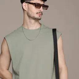 The Roadster Life Co. Solid Pure Cotton Relaxed T-shirt-picture-16