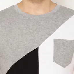 EPPE Men Grey Colourblocked Round Neck T-shirt image 2