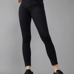 DOLCE CRUDO Black Denim Slim Fit High Rise Jeans-image-78