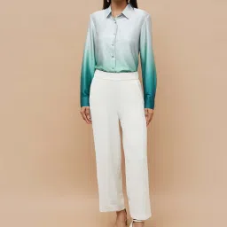 Code by Lifestyle Green Plain Top image 4