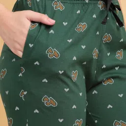 Sweet Dreams White & Green Cotton Printed T-Shirt With Pyjamas image 4