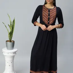 SHOWOFFFF Navy Cotton Embroidered Calf Length Straight Kurta image 4