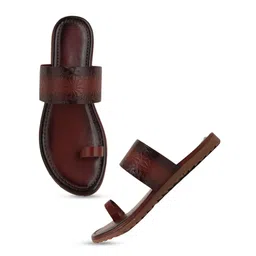 SAPATOS Women One Toe Flats with Laser Cuts image 3