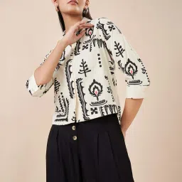 Akkriti by Pantaloons Beige Cotton Print Top image 4