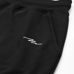 boohooMAN Men Mid-Rise Solid Regular Fit Joggers image 4