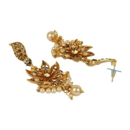 Anikas Creation Gold Plated Sea Green & White Kundan Studded Enamelled Traditional Jewellery Set image 5