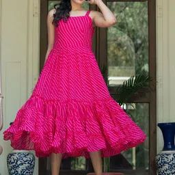 ASPORA Printed Sleeveless Fit and Flare Midi Dress image 3