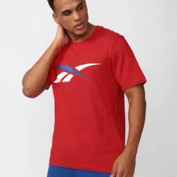 Reebok Red Cotton Slim Fit Printed T-Shirt-picture-33