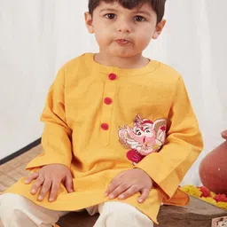 Vivedkids Boys Ethnic Motifs Embroidered Regular Thread Work Pure Cotton Kurta with Pyjamas image 5