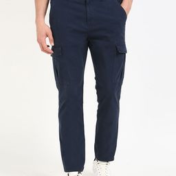 Tommy Hilfiger Men Cotton Mid-Rise Regular Fit Cargos Trousers-picture-32