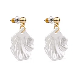 Accessorize London White Oyster Shell Drop Earring image 4