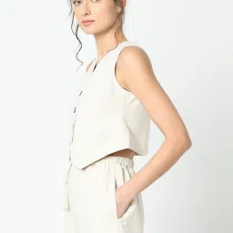 Vero Moda Beige Regular Fit Waistcoat image 4