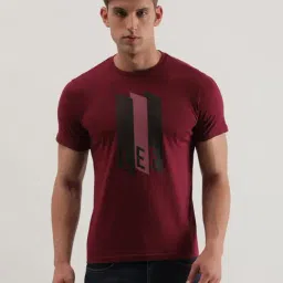 Lee Maroon Slim Fit Graphic Print Crew T-Shirt-image-26