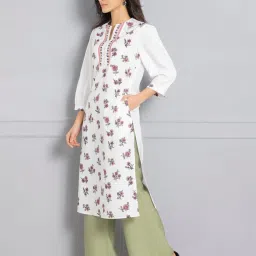 SHAYE White & Pink Floral Print Kurta image 4