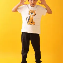 Anthrilo Boys Grey & Black Cotton Regular Fit Self Joggers Set image 5