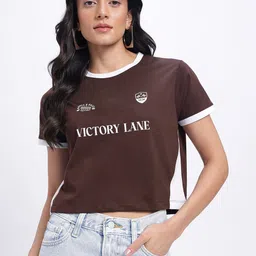 glitchez Print Perfection Mocha Mousse Crop T-shirt image 4
