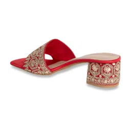 Scentra Women's Isra Red Casual Sandals image 4