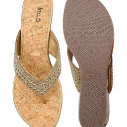 Inc.5 Women's Antique Gold Thong Wedges image 4