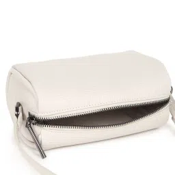 CALVIN KLEIN Sand Pebble Textured Cross Body Bag image 4