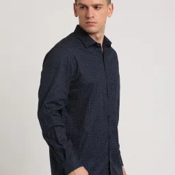 Turtle Blue Cotton Regular Fit Printed Shirt image 4